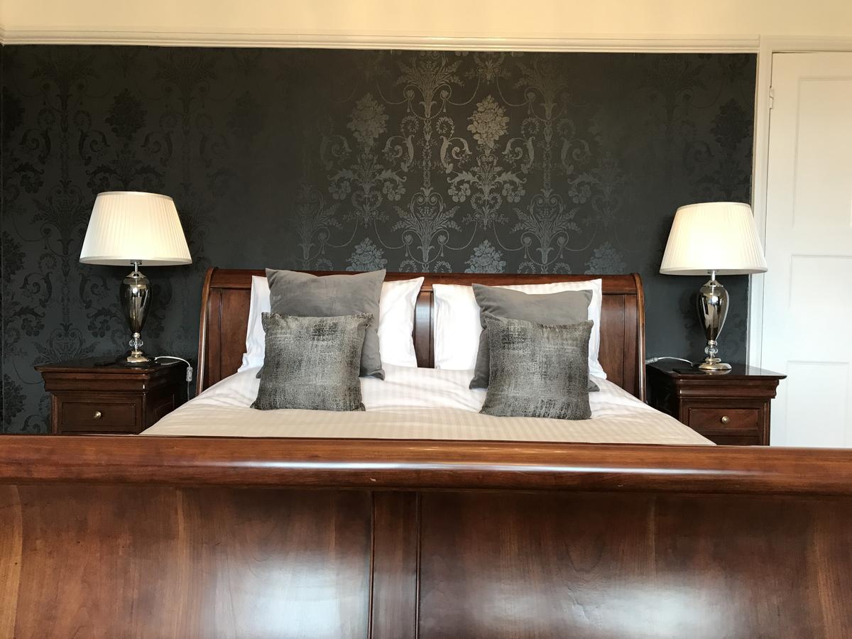 Cedar House Bed & Breakfast Minehead Dış mekan fotoğraf