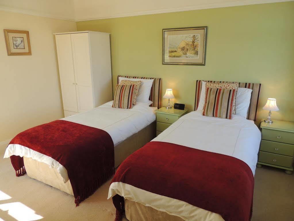 Cedar House Bed & Breakfast Minehead Dış mekan fotoğraf