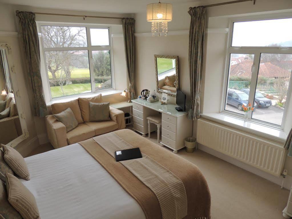 Cedar House Bed & Breakfast Minehead Dış mekan fotoğraf