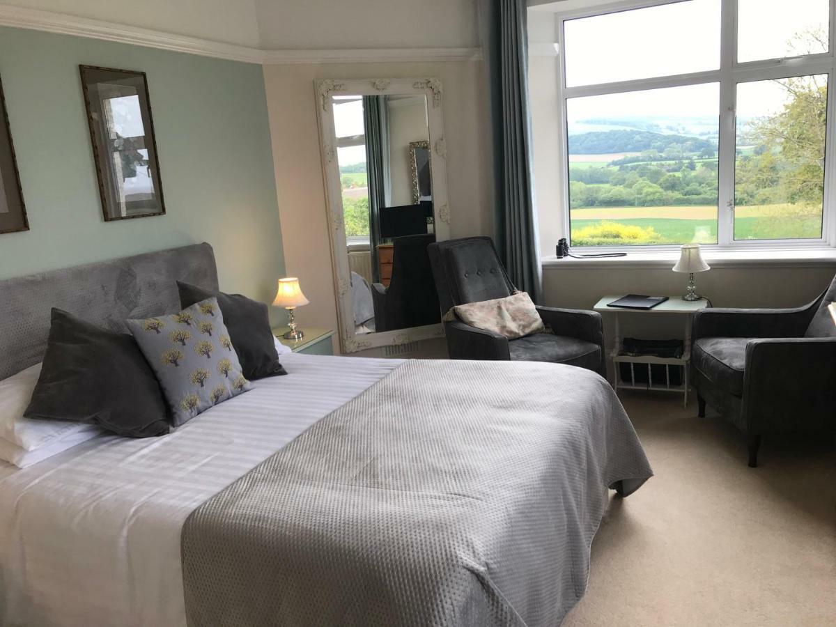 Cedar House Bed & Breakfast Minehead Dış mekan fotoğraf